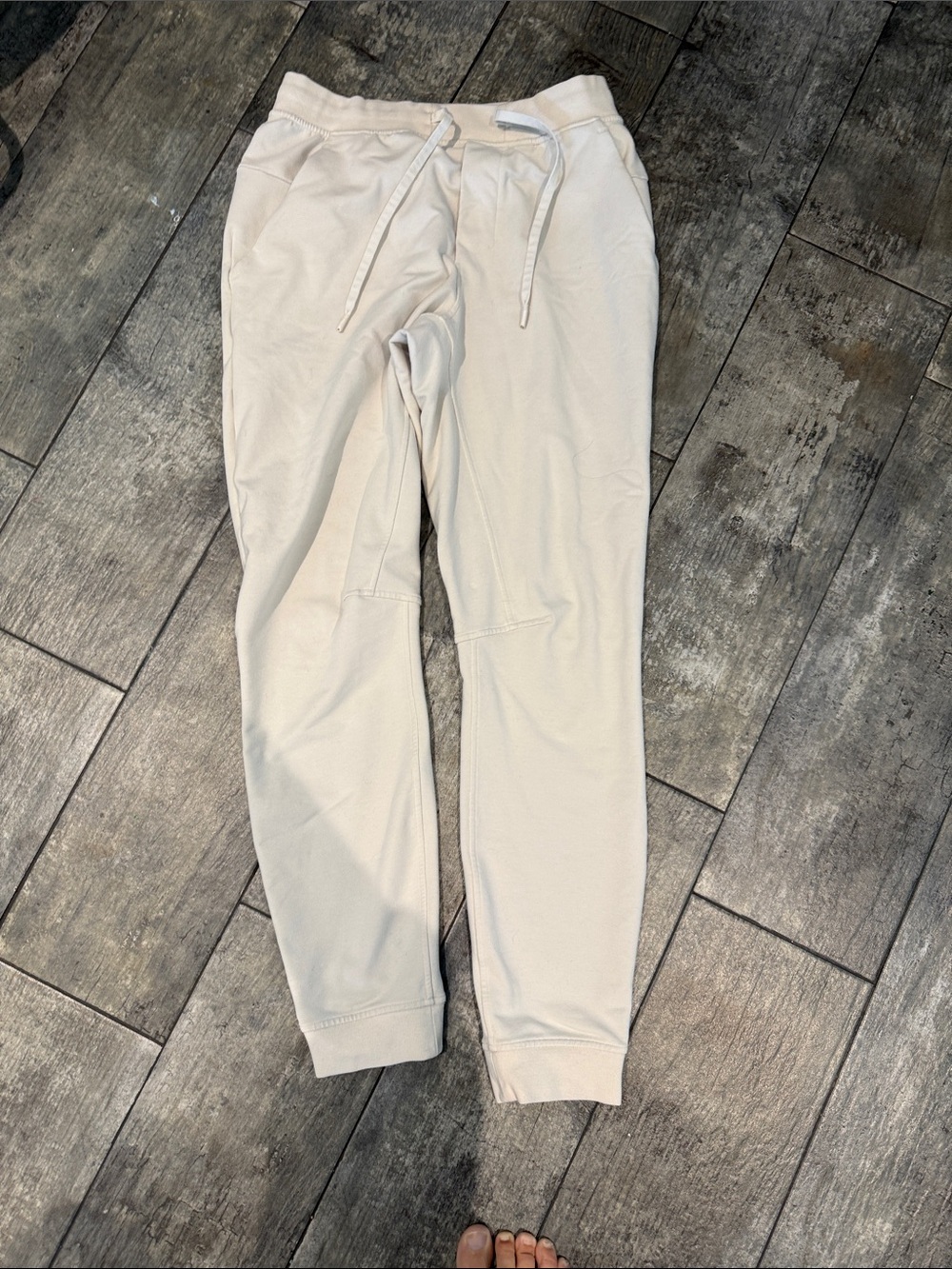 lululemon athletica Men's Light Cream Jogger Sweatpants
